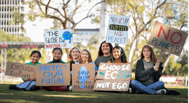 La justice climatique , Ces procès historiques où des citoyens traînent leurs gouvernements en justice pour inaction écologique
